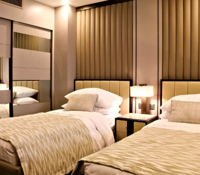 PENT HOUSE TWIN BEDROOM